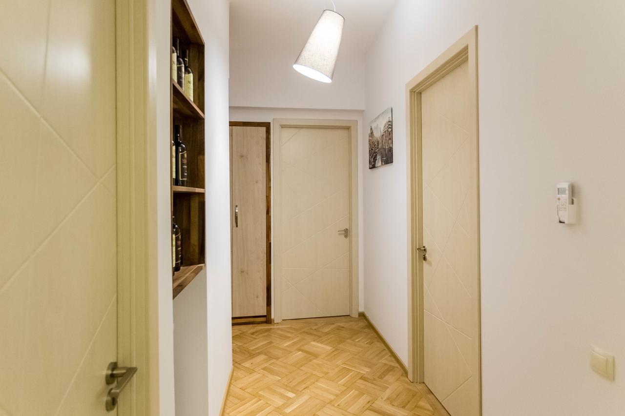 Luxury 3 Bedroom Apartment By Freedom Square City Center Tbilisi Exterior foto