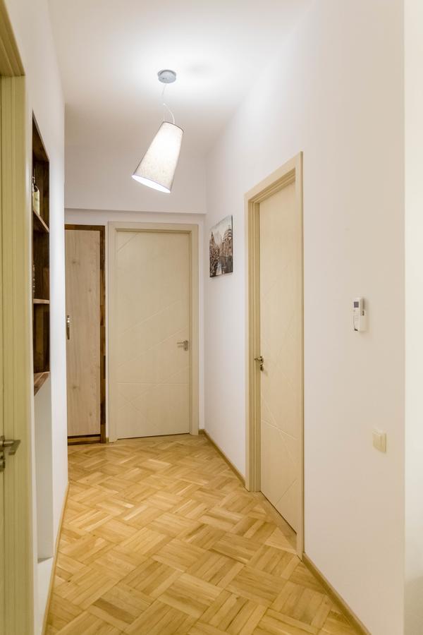 Luxury 3 Bedroom Apartment By Freedom Square City Center Tbilisi Exterior foto
